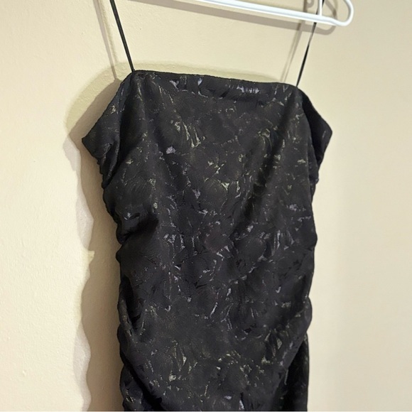 Dynamite Strapless Black Floral Pattern w Sheen Ruched Bodycon Party Dress NWT - Picture 4 of 16